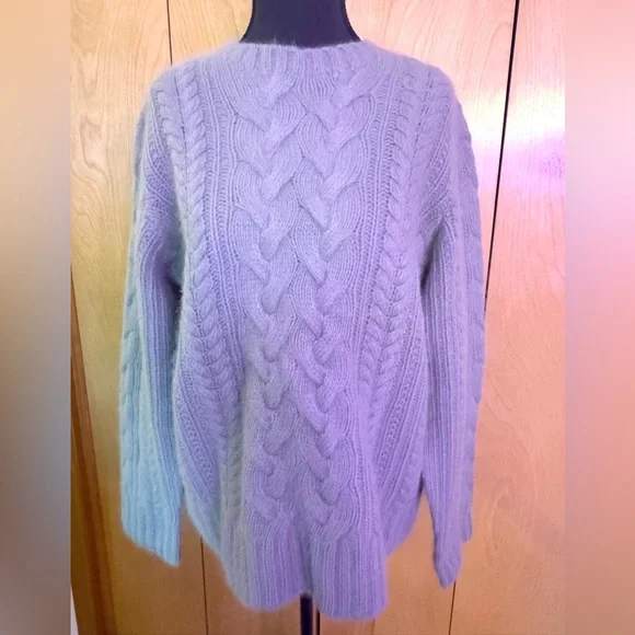 J. Crew Soft Mint Green Lambswool & Angora Cable Knit Sweater M - Picture 2 of 9